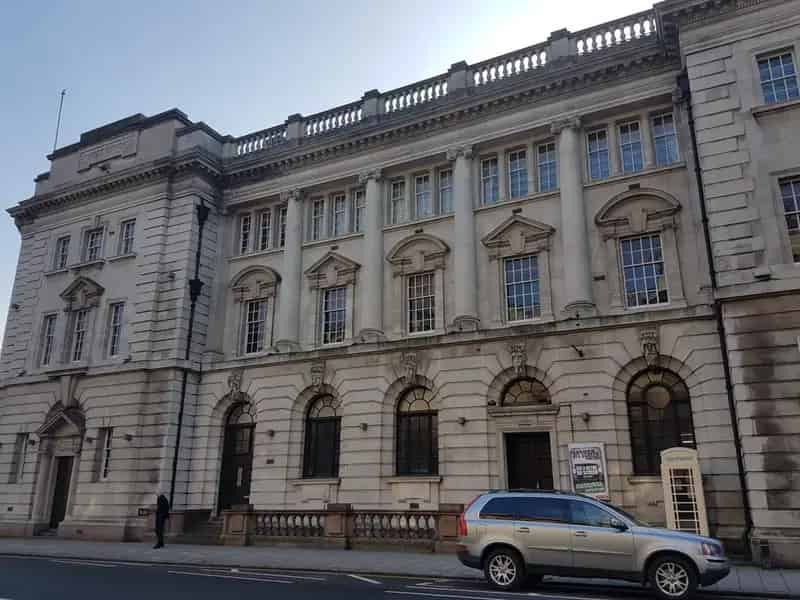 2 Bedroom Apartment Hull City Centre 6 Month Tenancy
