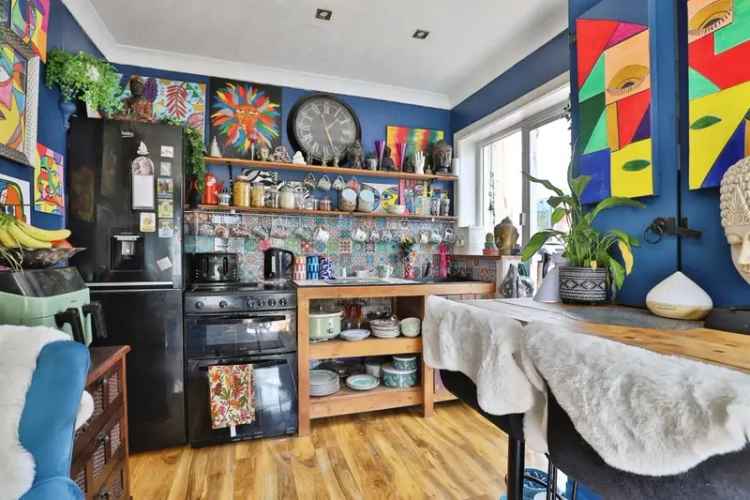 Three-Bedroom Bungalow Sylvan Road Poole