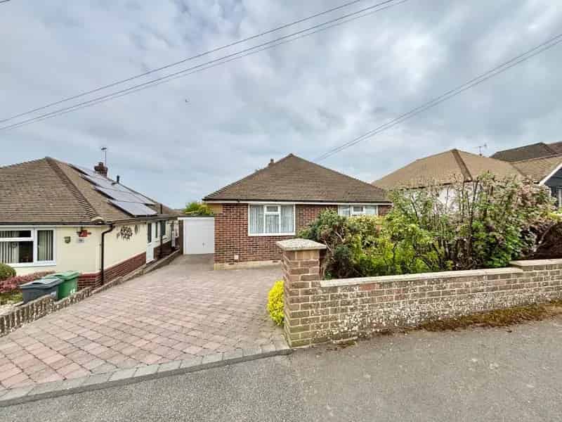 2 Bed Detached Bungalow For Sale
