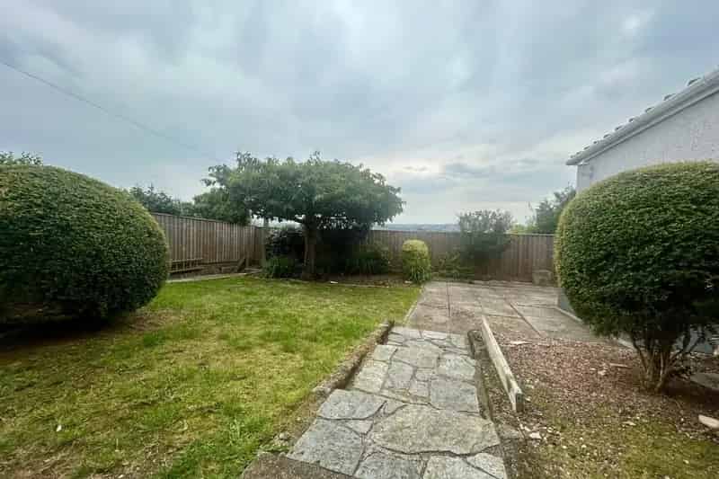 Three Bedroom Bungalow with Basement and Garage Zero Deposit Available
