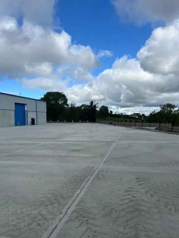 Commercial For Rent in Armagh, Northern Ireland