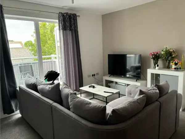 Flat For Rent in Ashford, England