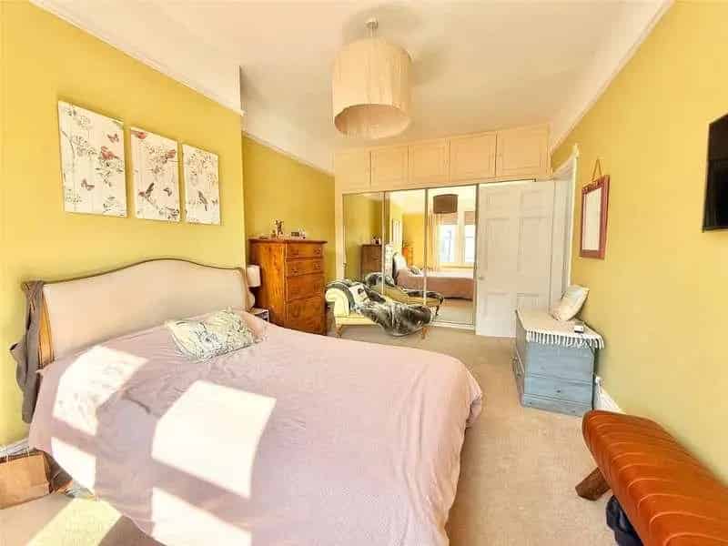 3 Bed Flat for Sale Winslow Town Centre