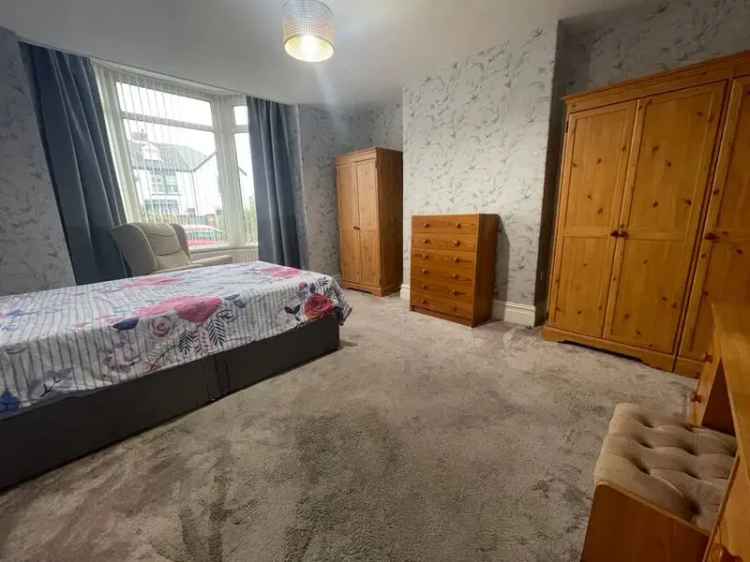 2 Bedroom Flat for Sale in Gosforth Newcastle