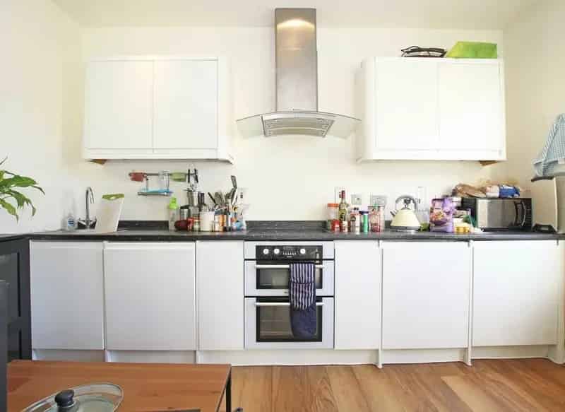 Bright 2-Double Bedroom Apartment near Ladbroke Grove Station