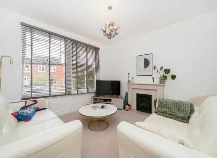 Two Bedroom Edwardian Maisonette Crouch End Muswell Hill