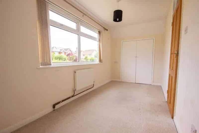 3 Bed Detached House For Sale East Cowes