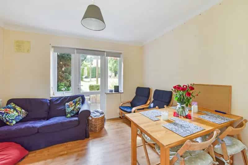 4 bedroom House
 For Sale