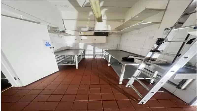 Harrow Commercial Premises - Takeaway Opportunity
