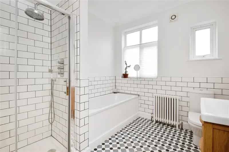 4 Bedroom Family Home West Norwood