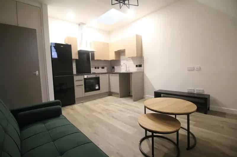 1 Bedroom Apartment to Rent - City Centre Location