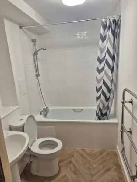 Flat For Rent , London, England