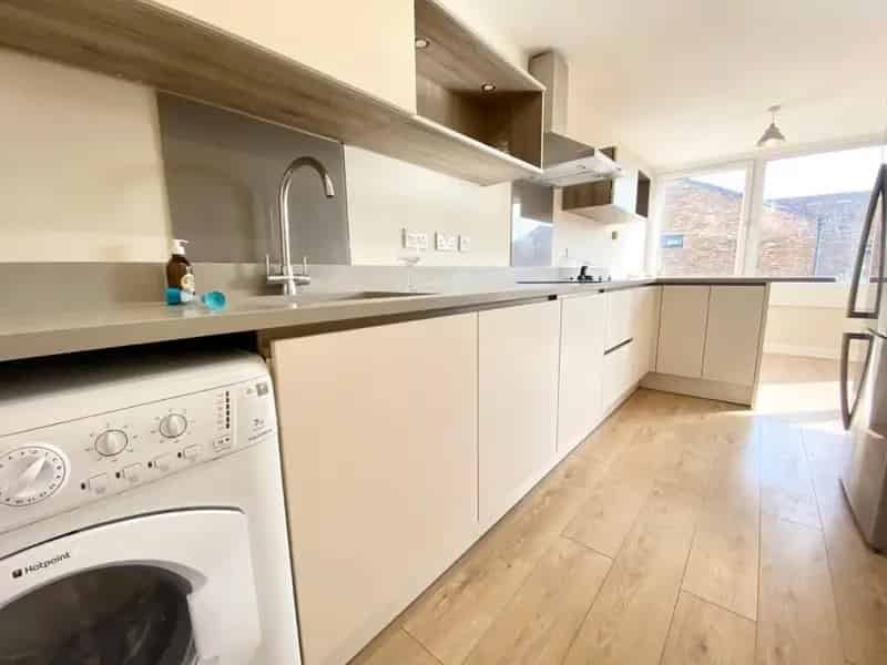 3 bedroom apartment