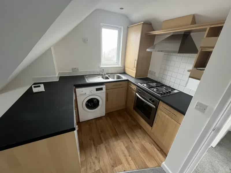 1 Bedroom Flat To Rent Available 2025