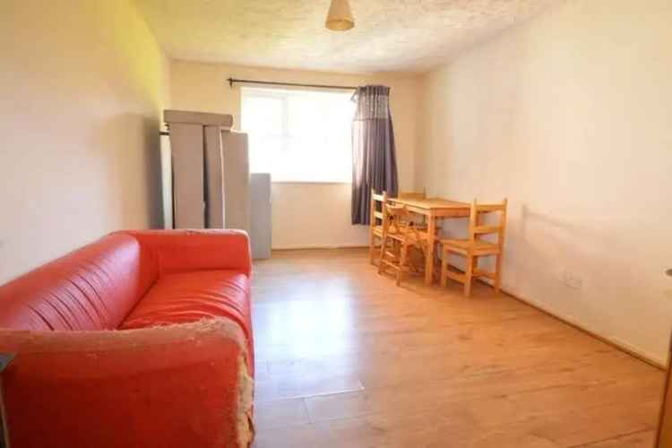 1 Bedroom Flat for Sale Parking Space