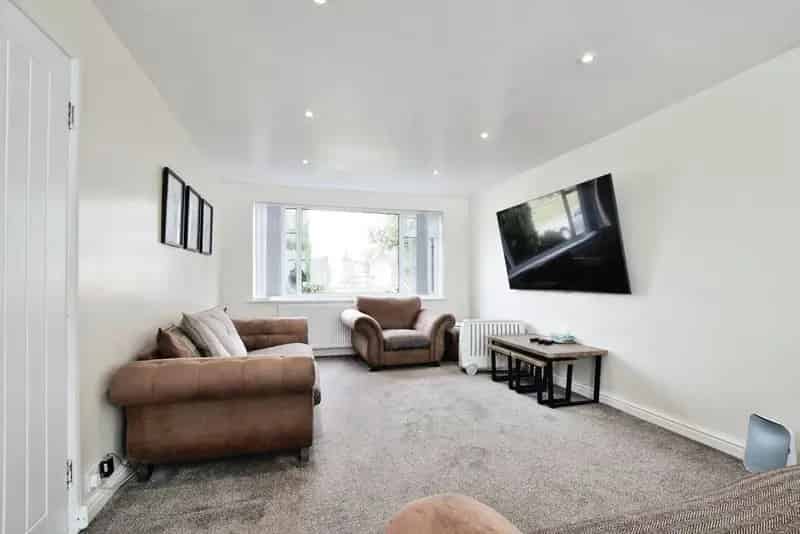 4 Bedroom Detached House for Sale Heald Green SK8