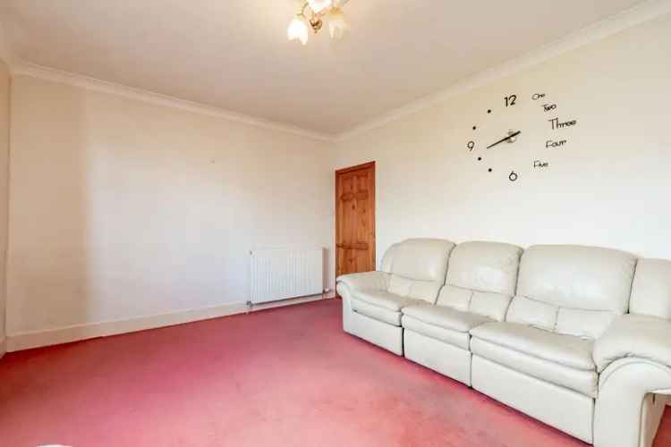 Spacious 2-Bedroom Semi-Detached House Near City Centre