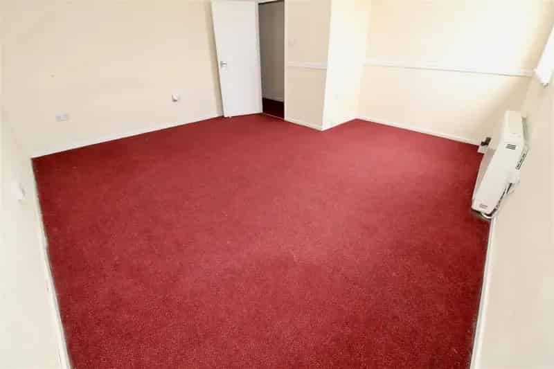 Two Bedroom Flat Above Commercial Property Available Now