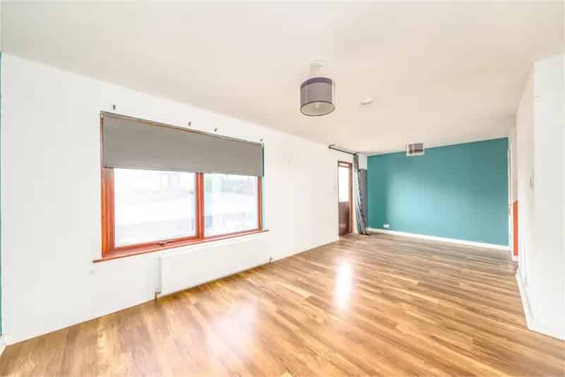3 Bed Terraced House Eyemouth Modern Kitchen Garden