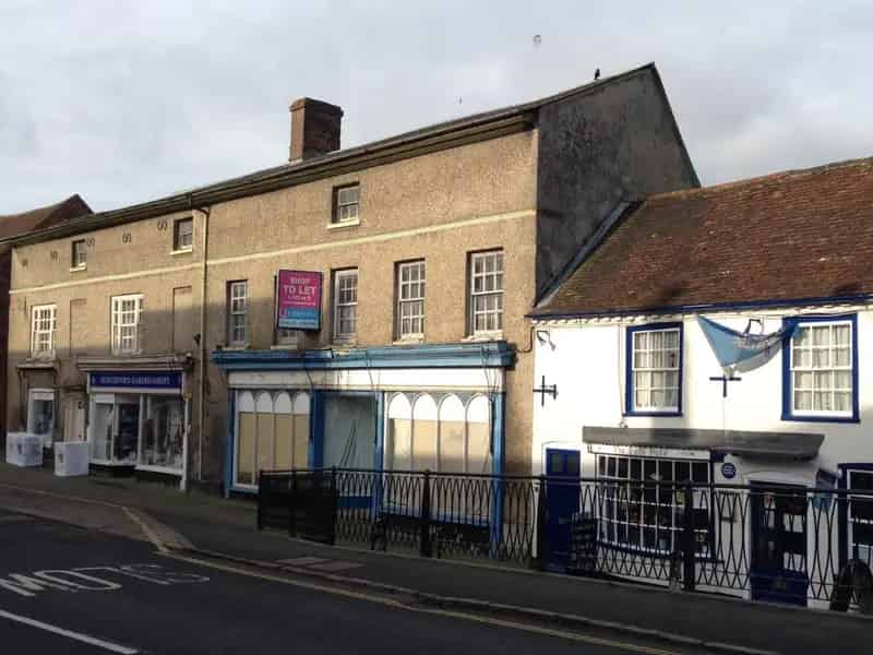 Retail Unit in Hungerford Town Centre