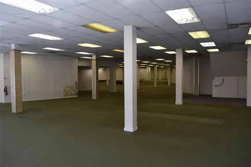 Retail Unit with Warehouse Space in Boston