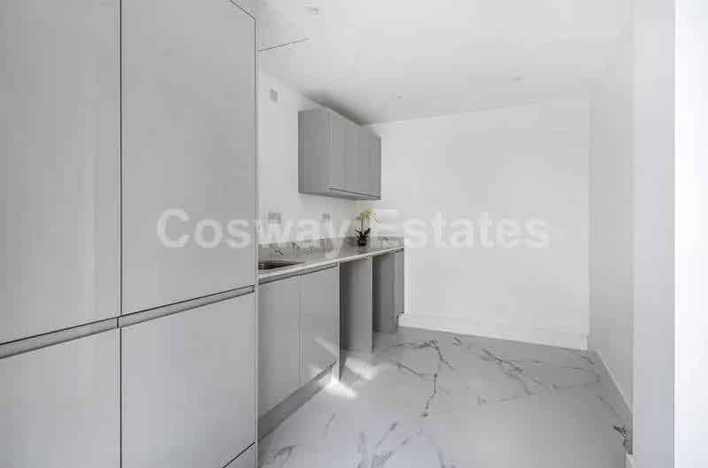 4 Bed 4 Bath Detached House for Sale Near Mill Hill Broadway