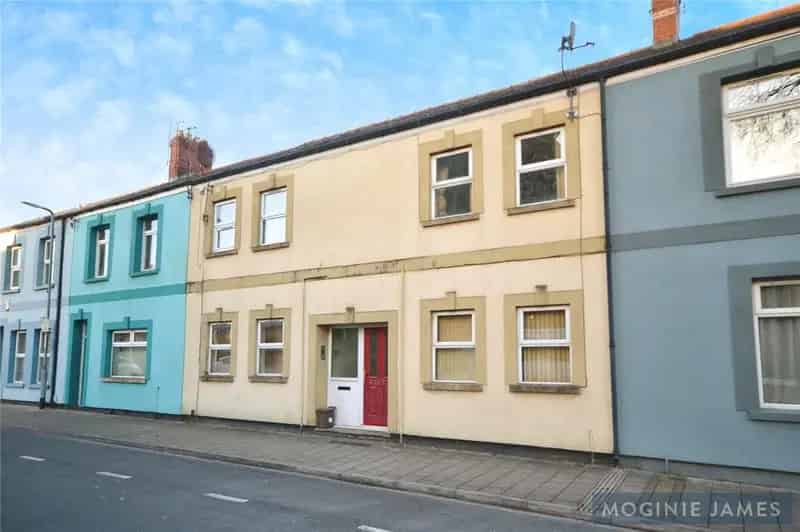 1 Bedroom Apartment for Sale