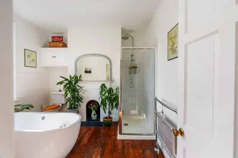 3 Bedroom Terraced House for Sale near Brighton Station