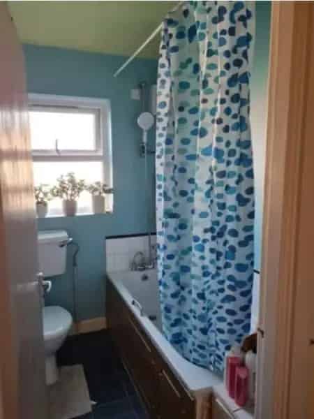 2-Bed Terraced House in Warrington Near Motorways and Amenities