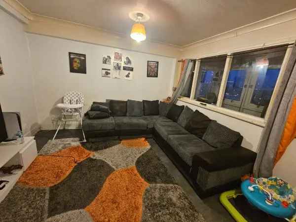 Flat For Rent in Birmingham, England