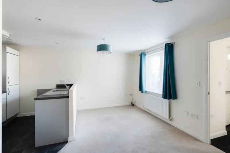 2 Bedroom Terraced House with Parking