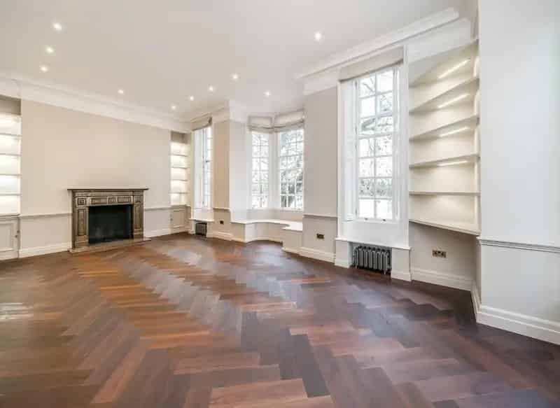 Flat For Sale , London, England
