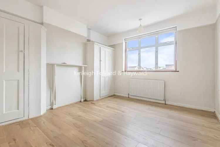 Four Double Bedroom House Near Tooting Bec Station