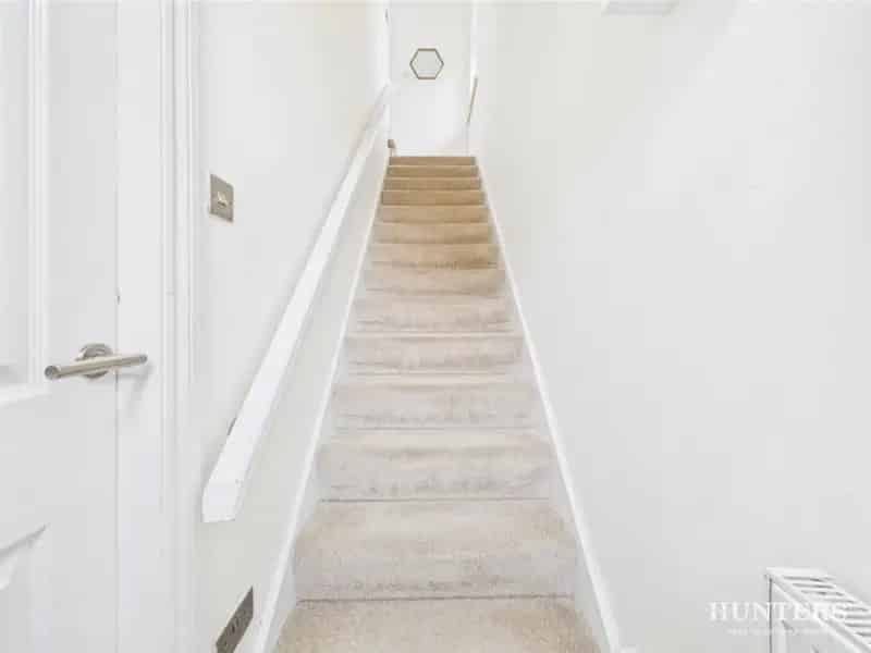 2 Bedroom House For Sale Near Public Transport