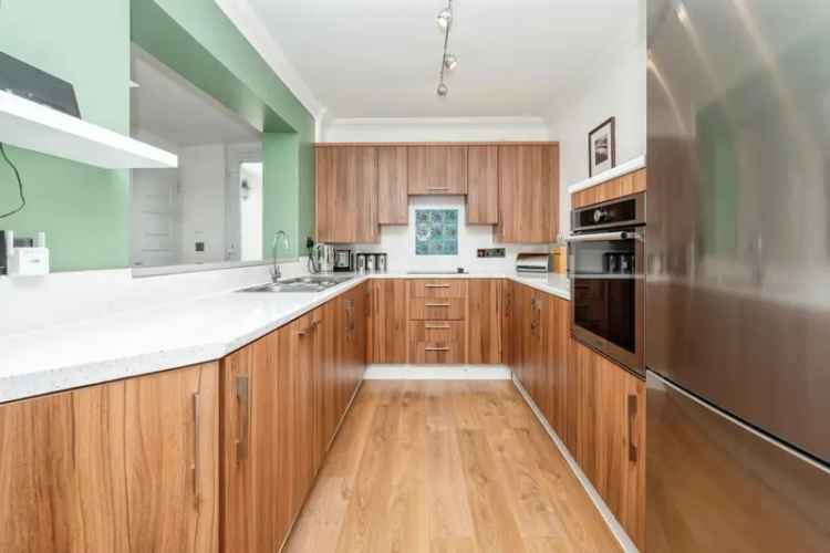 3 Bedroom Detached Chalet in Spixworth