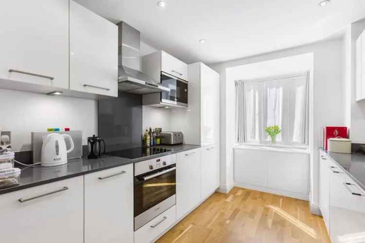 Luxury 2-Bed Apartment St Albans City Centre Allocated Parking