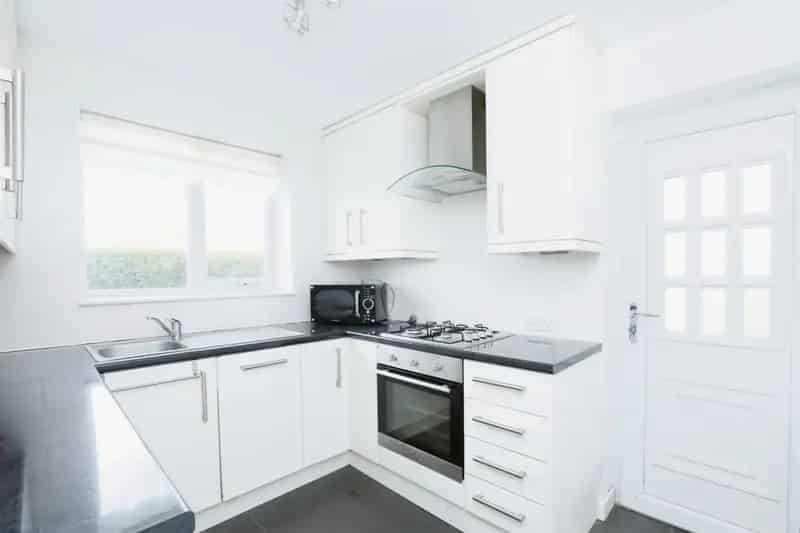 Two Bedroom Bungalow Todwick - No Upward Chain
