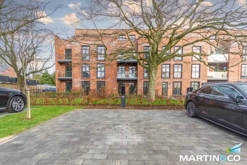 2 Bedroom Apartment to Rent