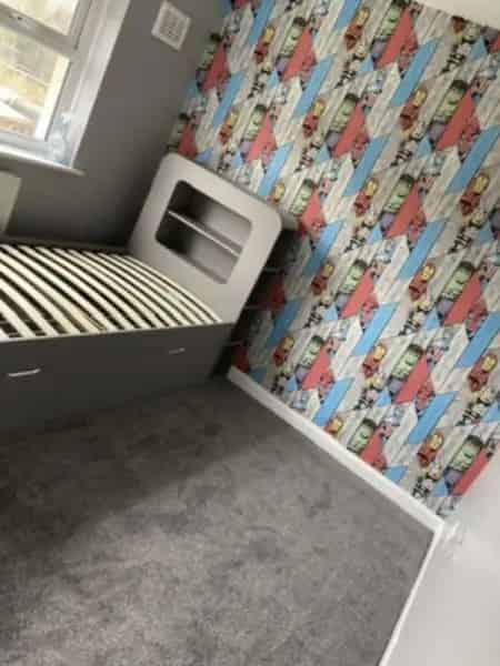 Two Bed House Large Garden Downstairs Toilet
