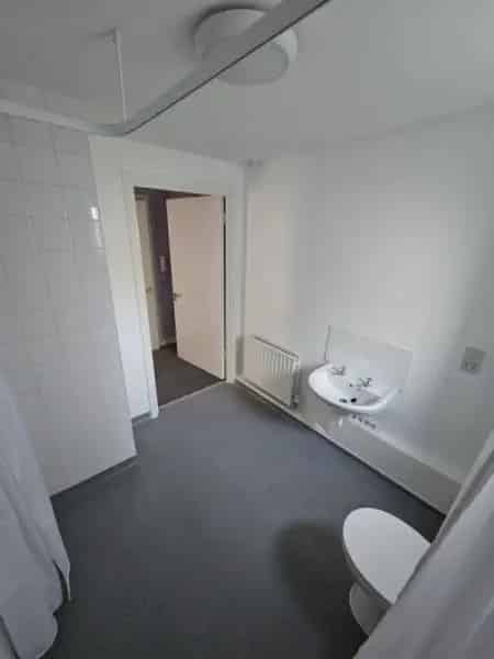 Flat For Rent , London, England