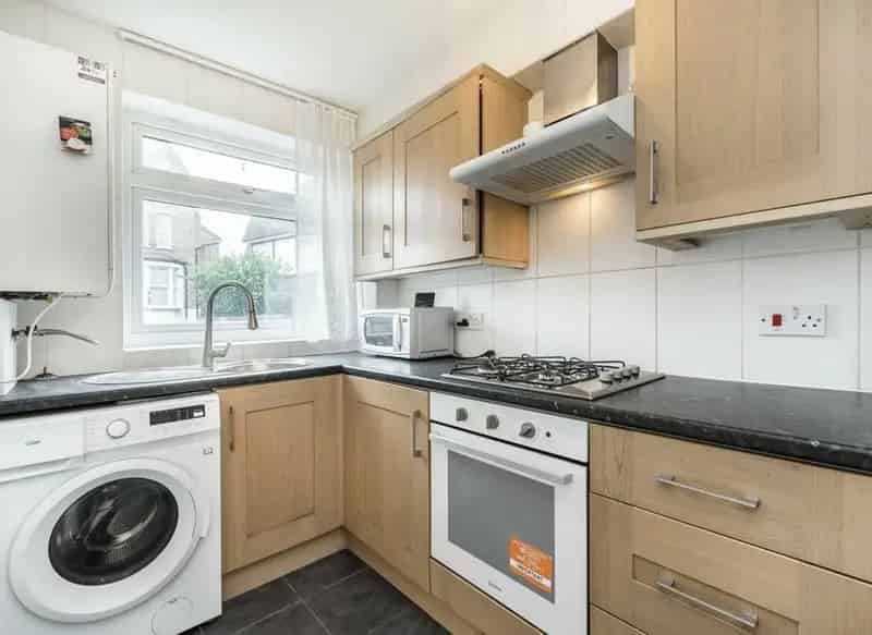 Two Bedroom Apartment Devonshire Road Honor Oak Park Forest Hill