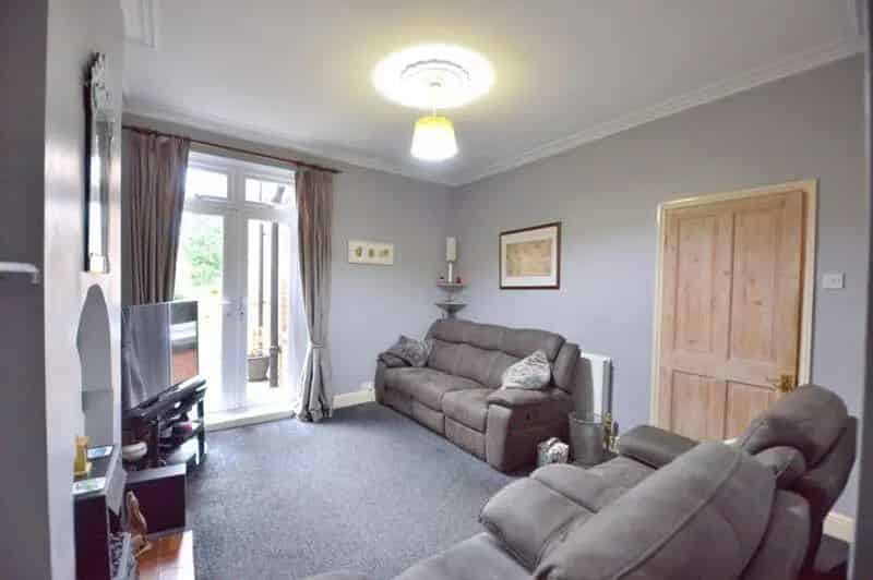 5 Bedroom Terraced House for Sale