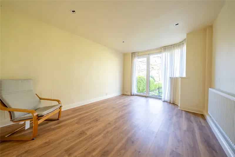 Spacious Family Home Near Gledhow Valley Woods