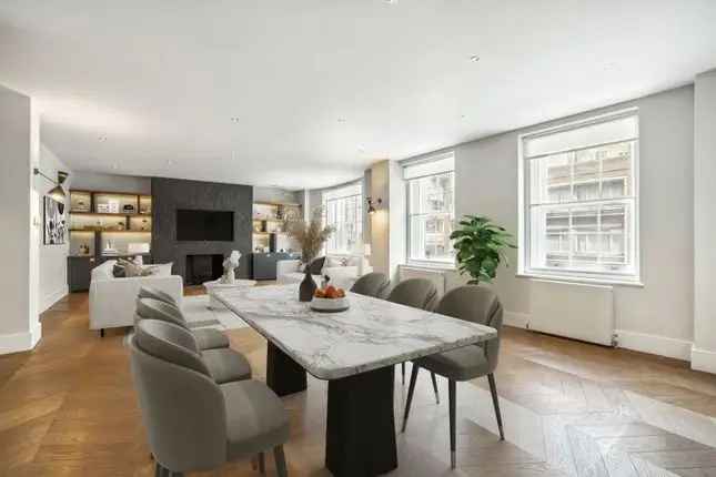 Flat for sale in Kensington Church Street, London W8