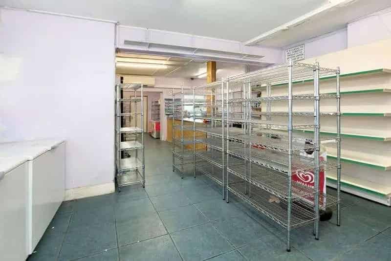 4 Bed Flat Mixed-Use Victorian Property For Sale
