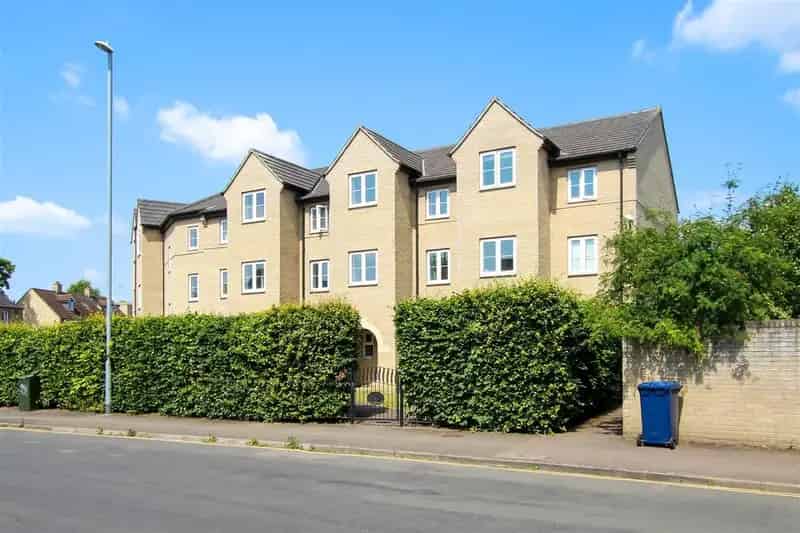 5 Bedroom Townhouse for Rent