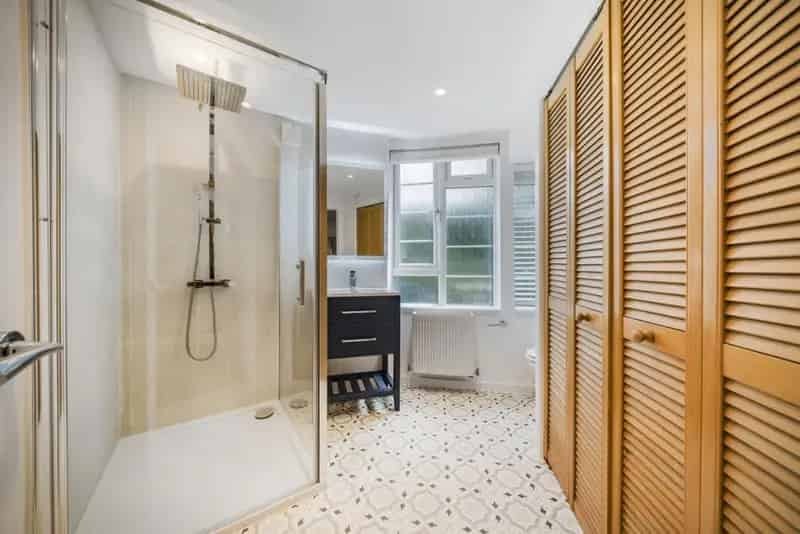 Wimbledon 2-Bedroom Apartment Near Town Centre and Station