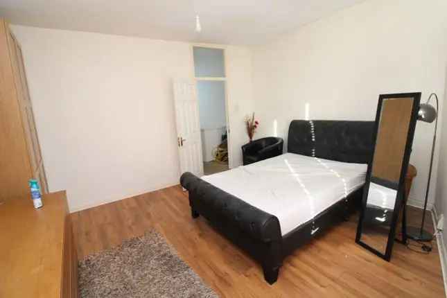 Terrace House Easton Bristol BS5 Two Double Bedrooms Chain Free