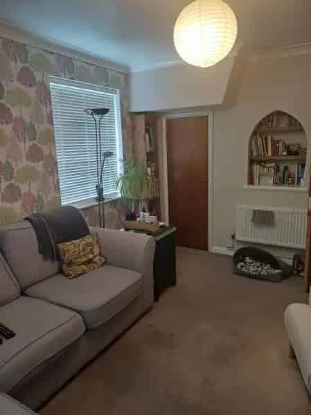2 Bed Family Home Large Garden Driveway Central Heating Pets Allowed