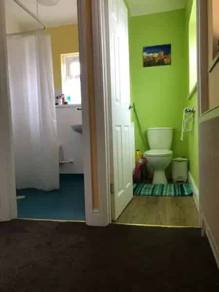 Semi Detached House 100ft Garden 4 Car Driveway